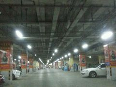-惠友购物广场军校店-停车场