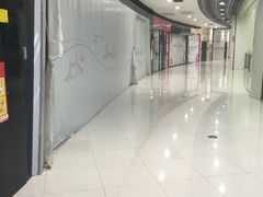 -日月光中心广场