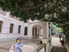 -香港大学