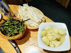 -桃源村铁锅炖鱼(体育馆道店)