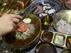 -黑牛の場烤肉(摩天活力城店)
