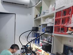 -修卜凡二手严选店·手机维修·回收租赁(川沙地铁站店)