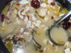 -周渝食惦酸菜鱼(青浦店)