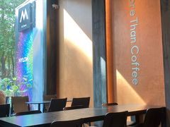 -M Stand(深圳龙岗万科广场店)