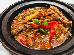 -客家大院·非遗赣南客家菜(郁孤台店)