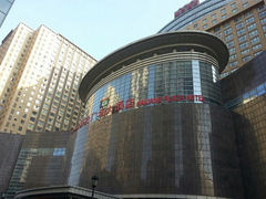-海亮广场大酒店(万象城中山路地铁站店)