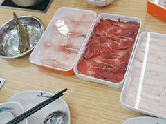 -杨老板·海鲜集市火锅·鲜切牛肉(中防万宝店)