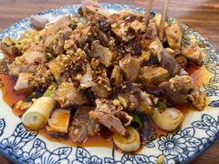 拌剔骨肉-温记府廟豆汤饭·始于1955年(海椒店)
