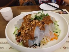 大东北炒肉拉皮-老厨家(中央大街店)