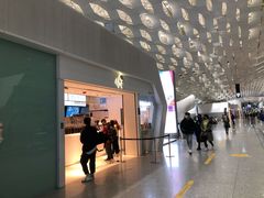 门面-瑞幸咖啡(深圳宝安机场国内到达厅店)