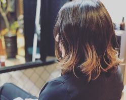 -茶发Salon·烫发染发理发