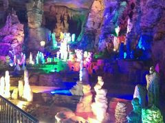 -泰安地下龙宫景区