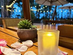 -三亚艾迪逊酒店·海滩烧烤 BARBACOA·现场乐队·浪漫晚餐·烧烤海鲜