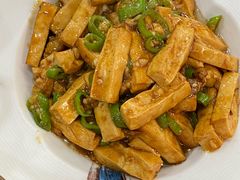 -湖南人家湘菜馆(镇江路店)