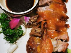 脆皮小刀鸭-老滇山寨•云南特色菜•地方菜•民族风情歌舞表演(金碧店)