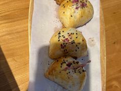 -石榴红了·非遗酥皮烤包子·新疆菜(瑞豪店)