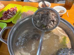 -养牛邓·潮汕牛肉海鲜自助火锅(广州店)