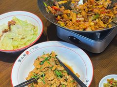 -富正毅三下锅(体育馆店)