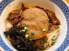 -沪西老弄堂面馆(定西路店)
