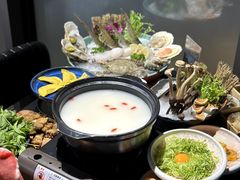 -牛牛和牛海鲜粥底火锅(长虹国际城店)