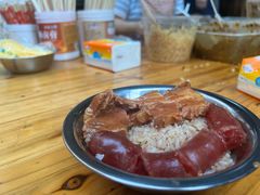 -梁阿婆廿年老牌扣肉糯米饭