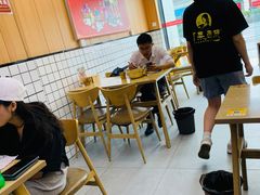 大堂-冒菜西施·非遗冒菜(总店)