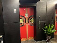 -上海怡沁园度假酒店