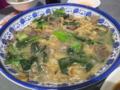 -官塘陈记鱼生·潮汕砂锅粥·牛肉火锅(潮枫路总店)