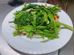 飞天酱炒通菜-新越盏·东南亚料理(捷登都会店)