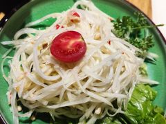 -暹罗酒肆泰餐厅酒吧