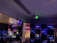 -温莎KTV(珠江路店)