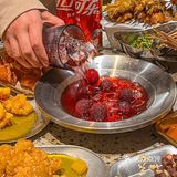谁吃过…沈阳锅包肉是一串一串的啊！