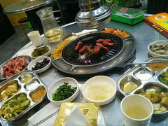 -元山烤肉店(假日广场店)