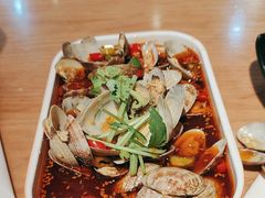 -华府九号海鲜烧烤大排档(龙域店)