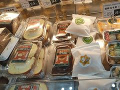 -酥大興·新国潮糕点配茶饮(龙岗万达黑金店)