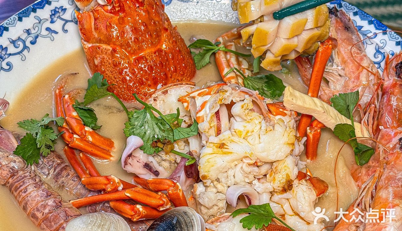 在杭州‼️打卡奥运冠军同款海鲜面，hoho吃🥰