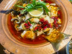 -菌自由丨野生菌火锅特色庭院餐厅(丽江古城店)