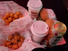 -The Habit Burger Grill 哈比特汉堡(世博店)