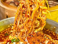 -蓉三少冒烤鸭·四川小吃集(北京首店)