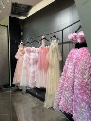 点击看大图 -Bridal Queen·婚纱女皇