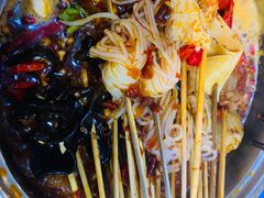 -马路边边串串香形象店(磐石路店)