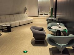 -涨巢·潮玩水疗局