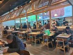 大堂-老乡鸡(上海品尊国际中心店)