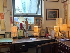 -邊城書店