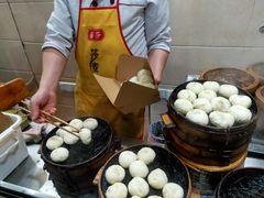 -舒小笼松针小笼包