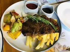 -麦甜创意轻食餐厅(西康路店)