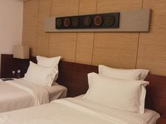 -三亚湾海居铂尔曼度假酒店