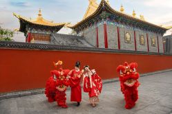 -卡恩婚纱摄影(桥梓口店)