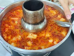 冬阴功汤-光海鲜鱼翅餐厅(叻差拉披色路店)