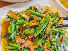 -九妹农家大铁锅东北菜(江湾店)